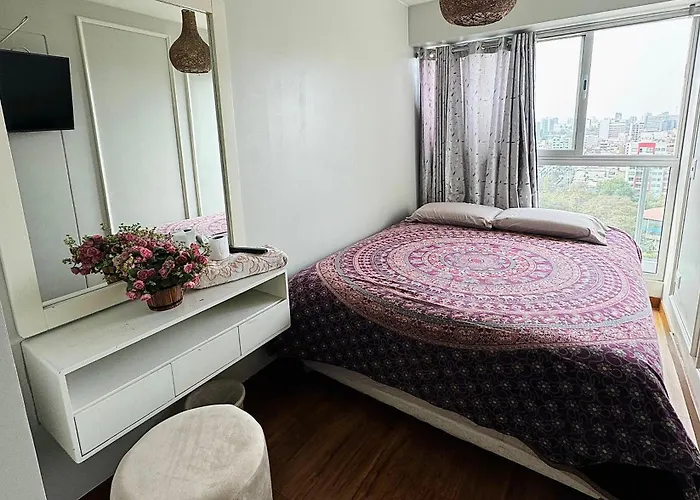 Habitaciones Con Vistas A La Ciudad Y Parque